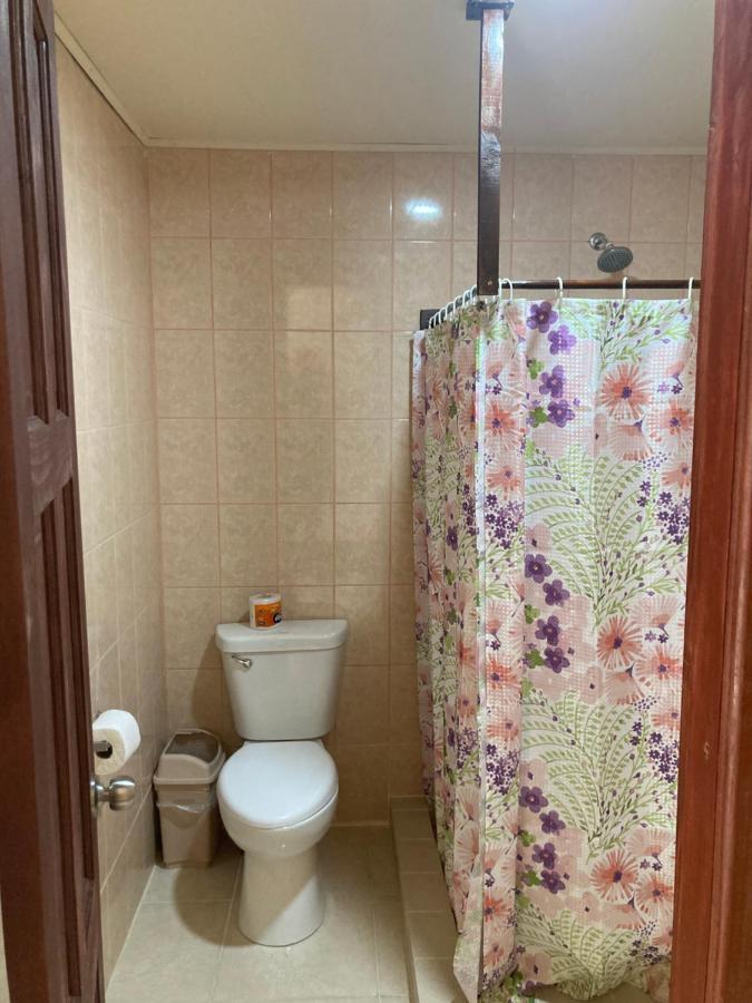 Hotel Los Balcones Over Seas โบกัสทาวน์ ภายนอก รูปภาพ